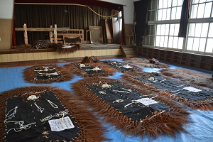 獅子舞のシュロ蓑の画像