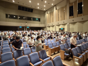 研修にのぞむ民生委員の様子
