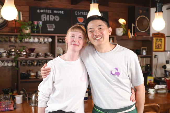 48年続く喫茶店に、自分たちらしさを重ねる鬼塚博喜さん・ポーリンさんご夫婦